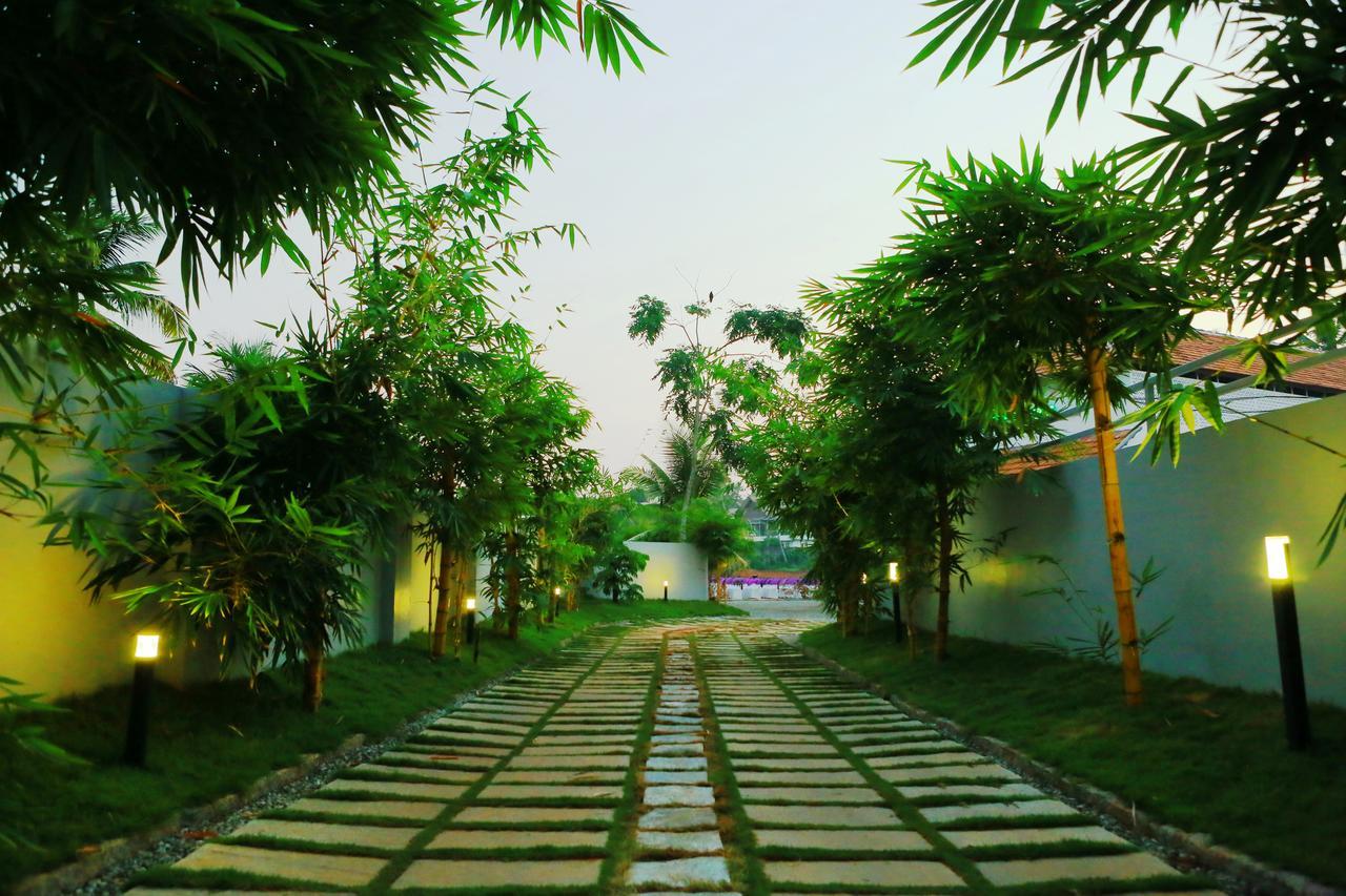 Global Backwater Resort Kollam Dış mekan fotoğraf